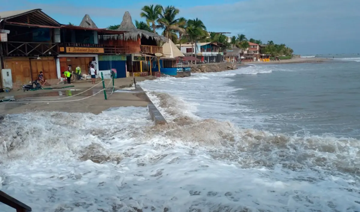 Oleajes Anómalos en Piura